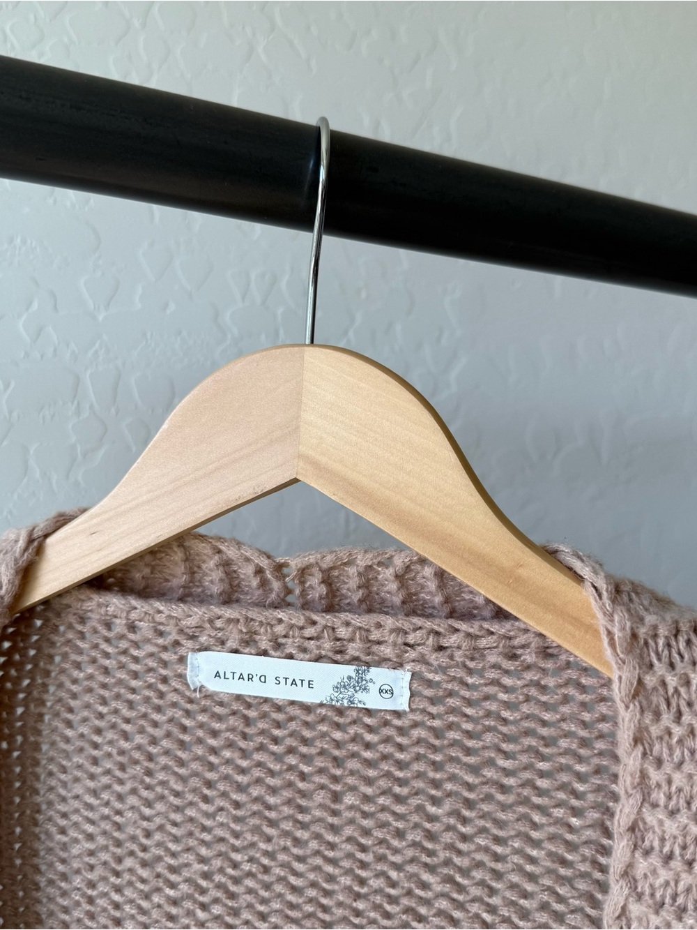 Altar'd State Callia Ribbon Chunky Cable Knit Cardigan in Taupe and Ivory - Picture 8 of 9
